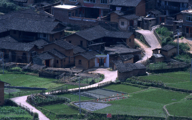 山区农村