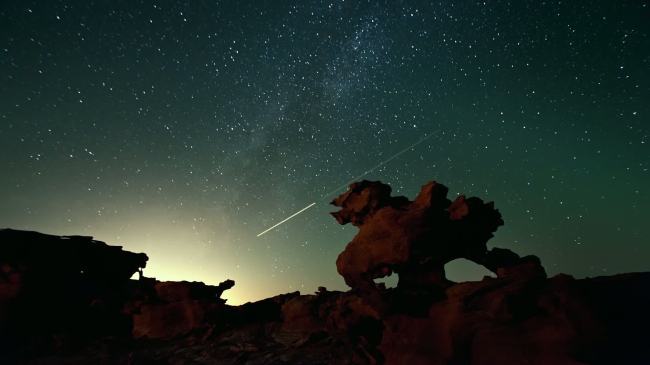 岩石星空视频模板下载(图片编号:11037972)_实