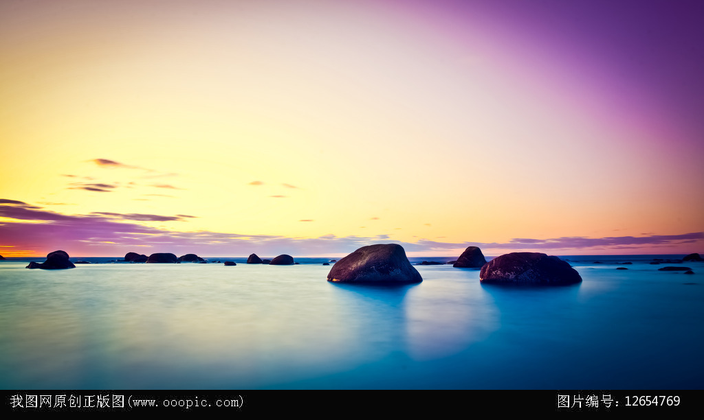 紫气东来电视背景墙海滩礁石高清图片下载(图