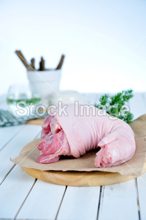 肉类、 新鲜、 粉红猪腿肉脂肪对剪切板图片素