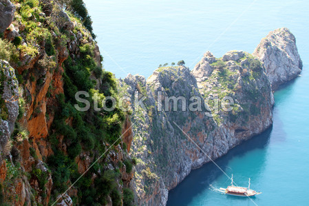 Impresive 悬崖上土耳其海岸线图片素材(图片编