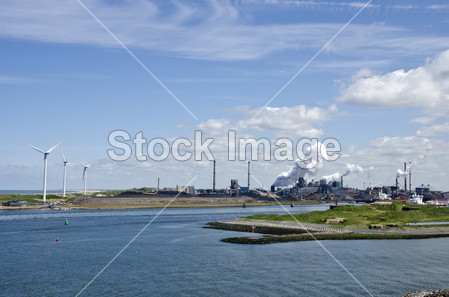 工业、 环境和绿色能源的 ijmuiden 端口,荷兰图