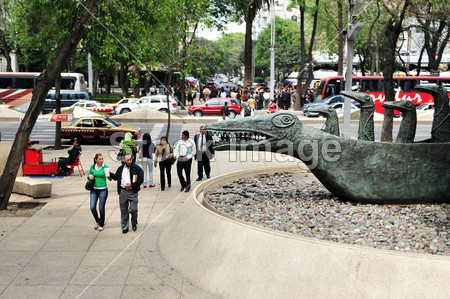 在墨西哥城的 paseo de la reforma图片素材(图