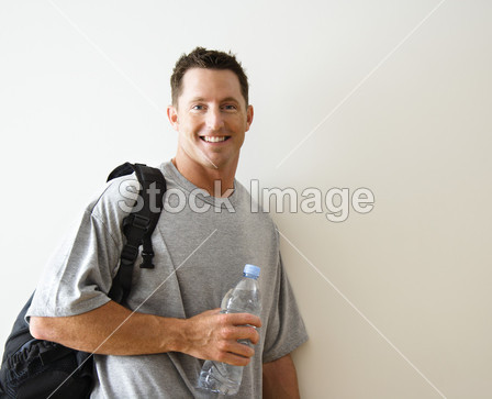 健身包的男人图片素材(图片编号:50406654)_休