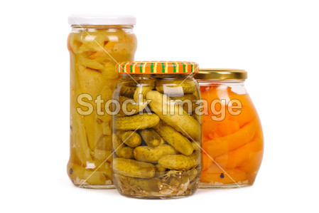 蔬菜罐头。黄瓜、 辣椒和蘑菇图片素材(图片编