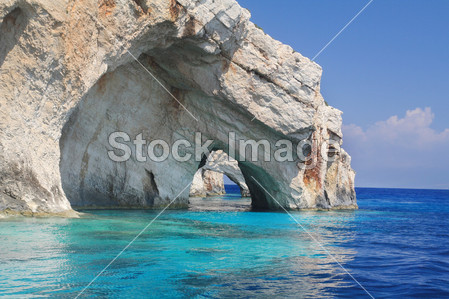 希腊扎金索斯岛上的蓝洞图片素材(图片编号:5