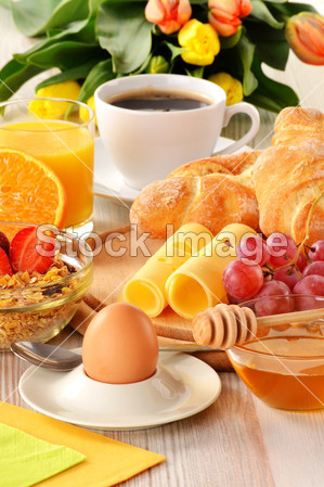 作文与桌上的早餐图片素材(图片编号:5050335