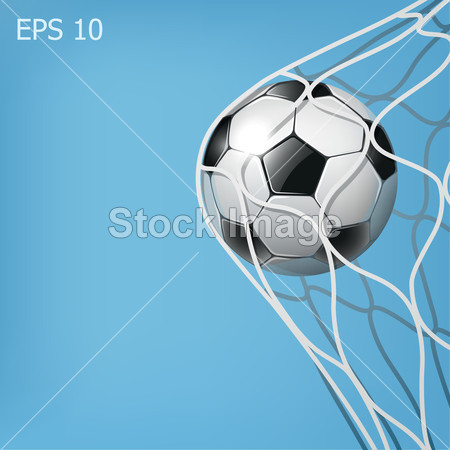 足球球在目标网在蓝色的背景图片素材(图片编