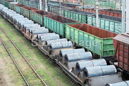货物通过铁路运输图片素材(图片编号:5061466
