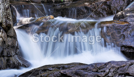白脱牛奶瀑布图片素材(图片编号:50621479)_自