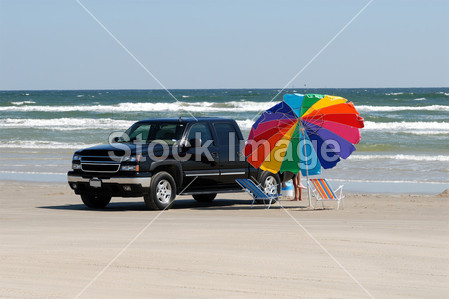 在海滩上的皮卡车图片素材(图片编号:5062611
