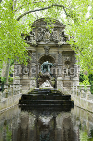 Medicic 喷泉卢森堡花园巴黎法国图片素材(图片