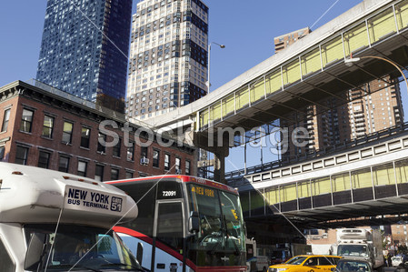 纽约巴士交通由港口管理局公共汽车总站图片素