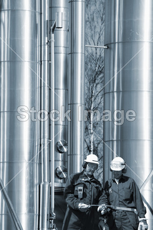 炼油工人、 石油和天然气工业图片素材(图片编