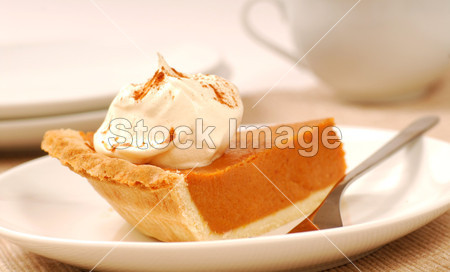 切片的生奶油南瓜馅饼图片素材(图片编号:507