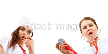 两个非常惊讶的护士做一次体检图片素材(图片
