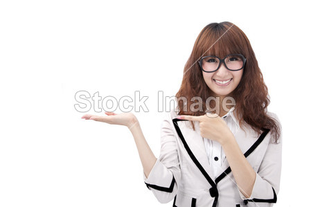 美丽的年轻<em>亚洲</em>商业<em>女人</em>介绍您的产品图片素材
