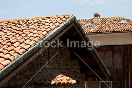 老城堡屋顶上的瓦片图片素材(图片编号:50917