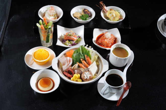 综合刺身定食图片下载 食品 刺身 刺身虾 食品组合 套餐 面 饭 菜 肉