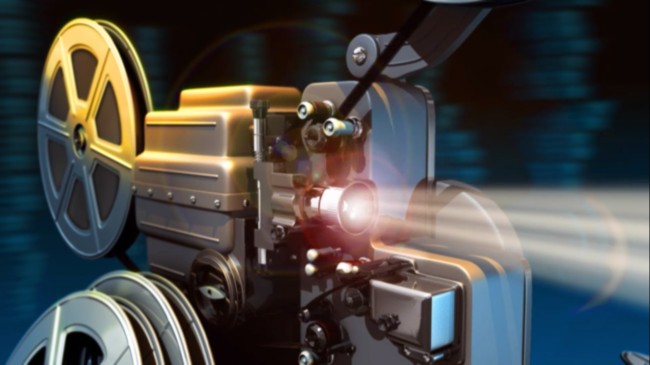 关于电影放映技术更新及其发展趋势论文